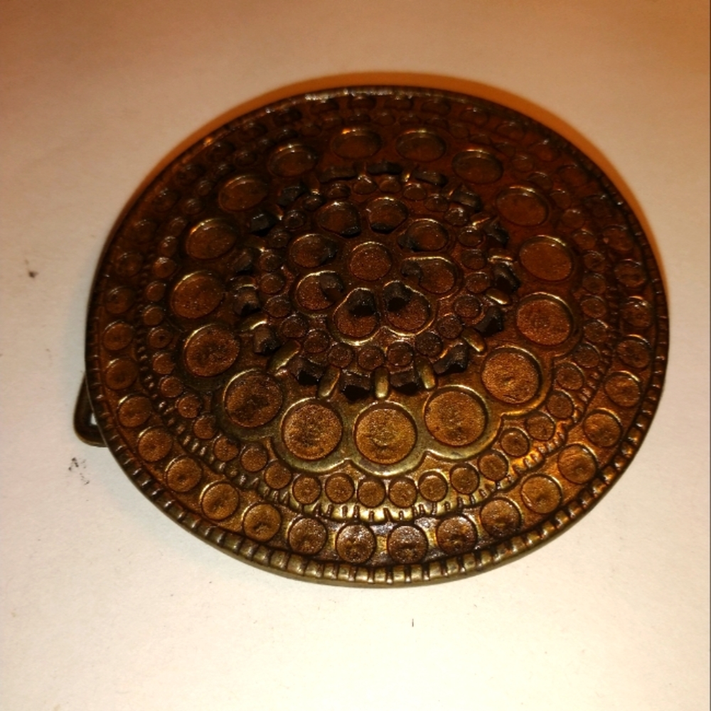 Antique Brass Buckle - Picture 2 of 3